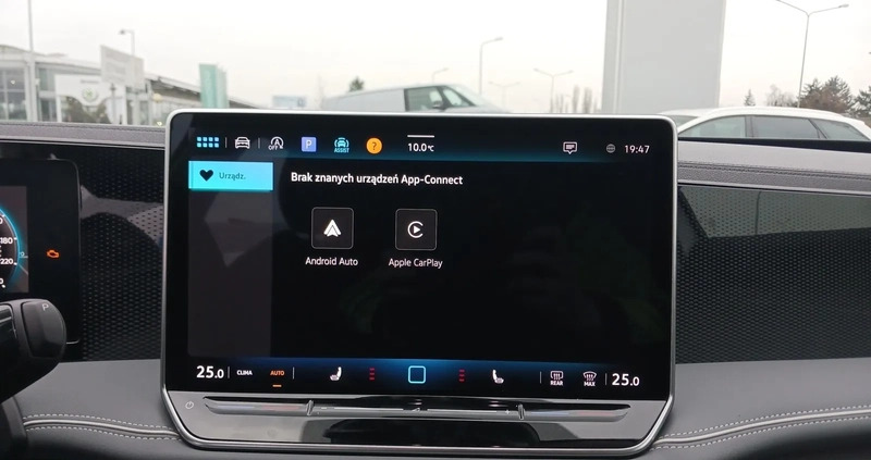 Volkswagen Passat cena 206900 przebieg: 10, rok produkcji 2024 z Ostrów Lubelski małe 529